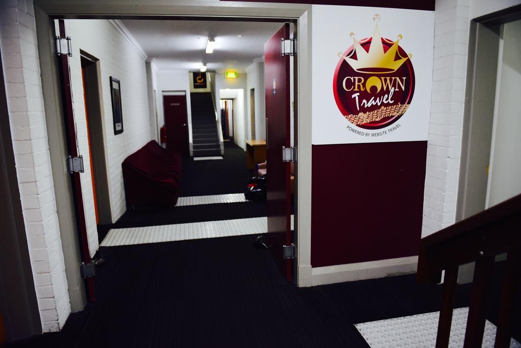 The Emperors Crown Hostel بيرث المظهر الخارجي الصورة